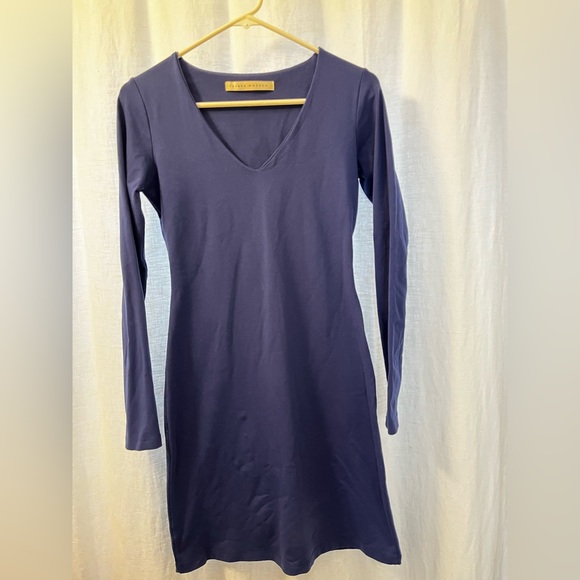 Susana Monaco, fitted, long sleeve dress - Picture 4 of 8